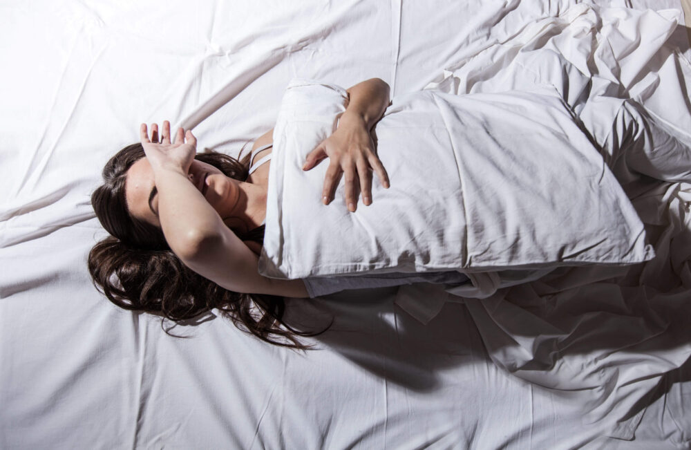 寝汗がひどい時のスピリチュアルな意味とは？寝汗に込められた3つのメッセージ！